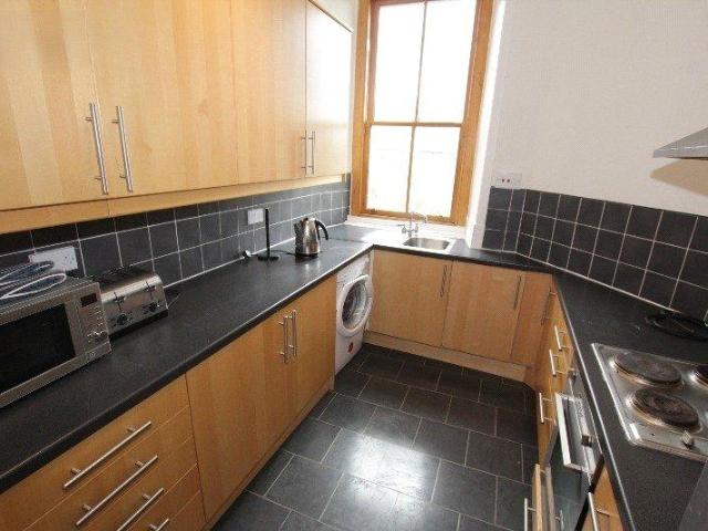4 bedroom apartment to rent