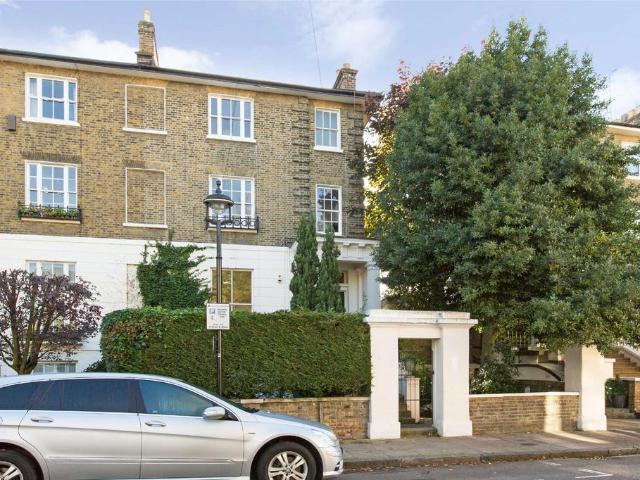 4 bedroom apartment to rent