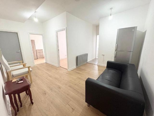 4 bedroom apartment to rent