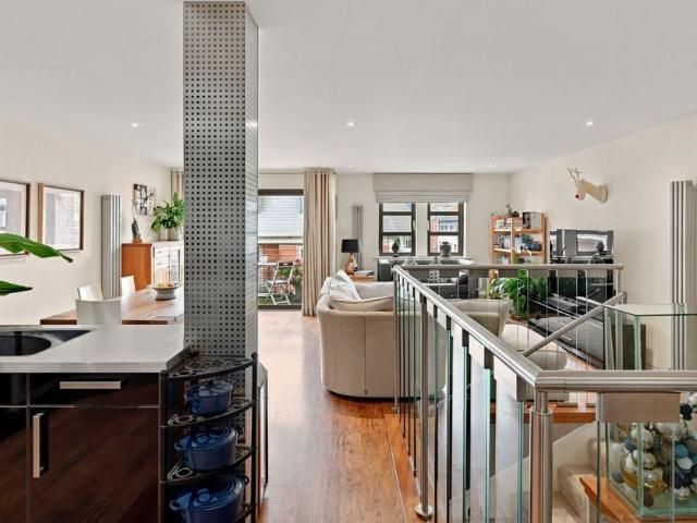 4 bedroom apartment to rent