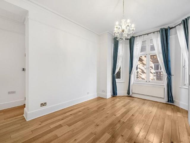 4 bedroom apartment to rent