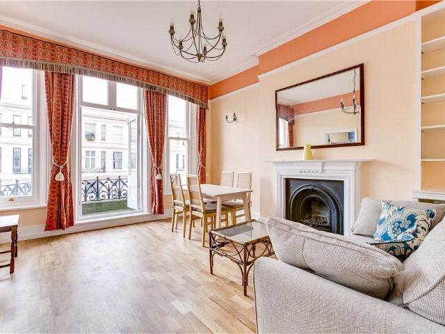 4 bedroom Apartment to rent