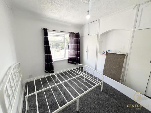 4 bedroom apartment to rent