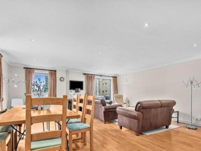 4 bedroom apartment to rent