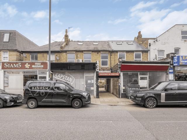 4 bedroom apartment to rent