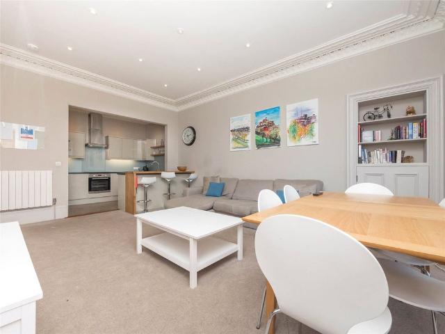 4 bedroom apartment to rent