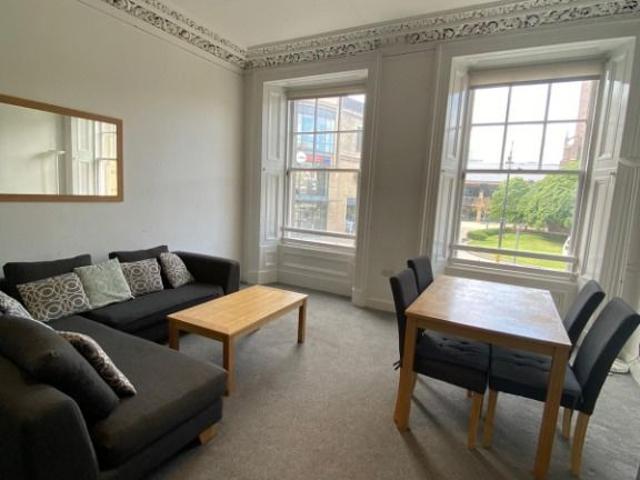4 bedroom apartment to rent