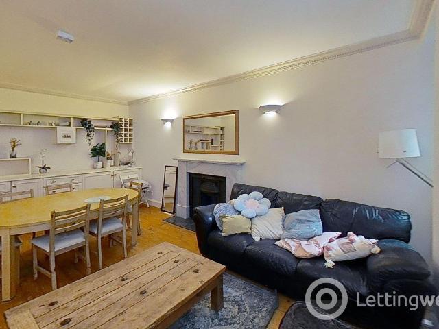 4 Bedroom Apartment to Rent at Edinburgh/City Centre, Edinburgh, New Town