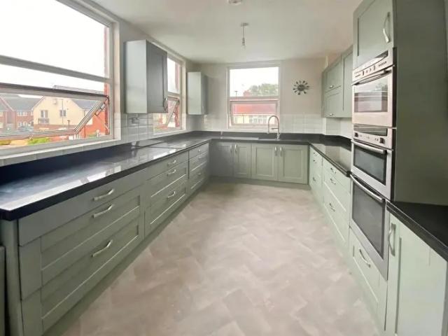 4 Bedroom Apartment To Rent In Stokes Close, Blaby, Leicester, LE8