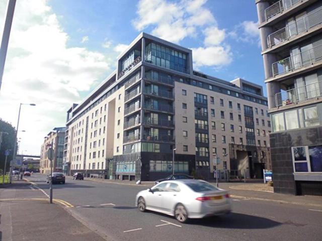 4 Bedroom Apartment To Rent In Wallace Street, Glasgow, G5