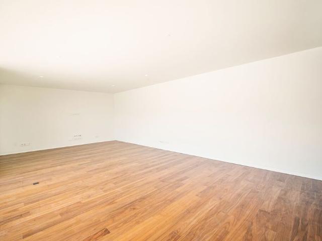 4 Bedroom Apartment with swimming pool, Parque das Nações, Lisboa