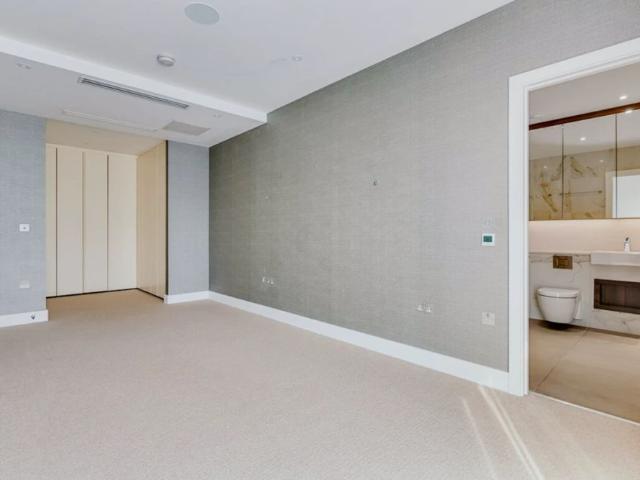 4 Bedroom Apartment