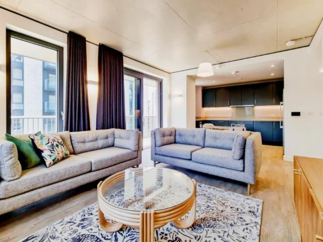 4 Bedroom Apartment