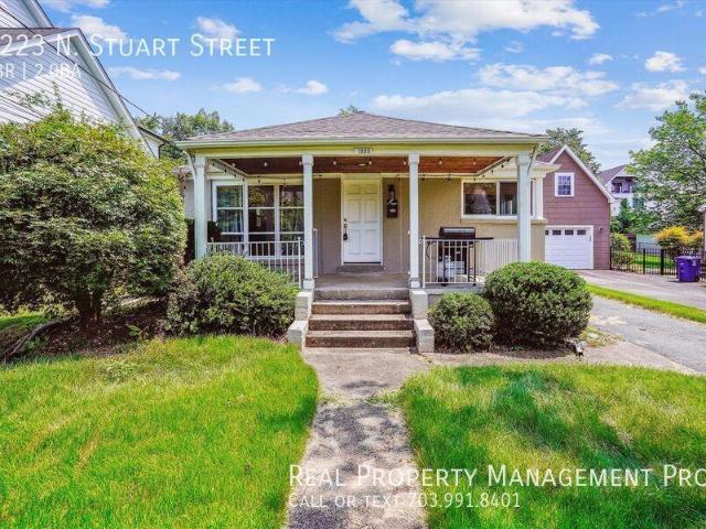 4 bedroom, Arlington VA 22201 105664228