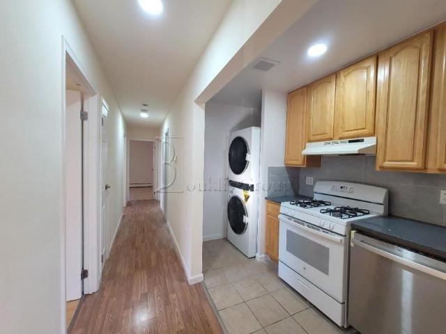 4 bedroom, ASTORIA NY 11102 LS100073185