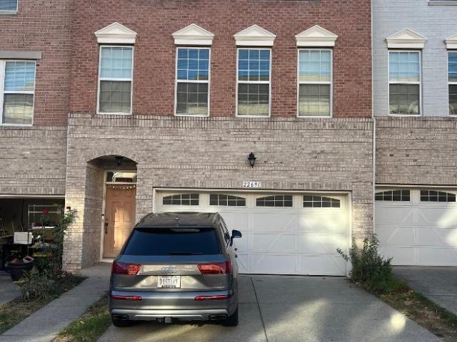 4 bedroom, Ashburn VA 20148 106115567