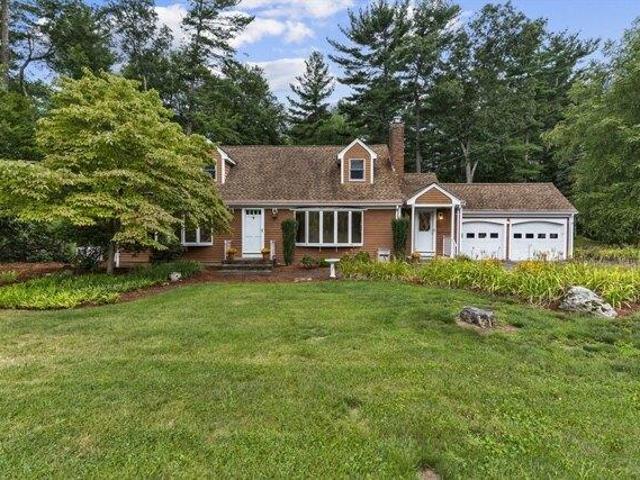 4 bedroom, Attleboro MA 02703 105387581