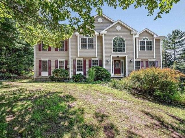 4 bedroom, Atkinson NH 03811 105400379