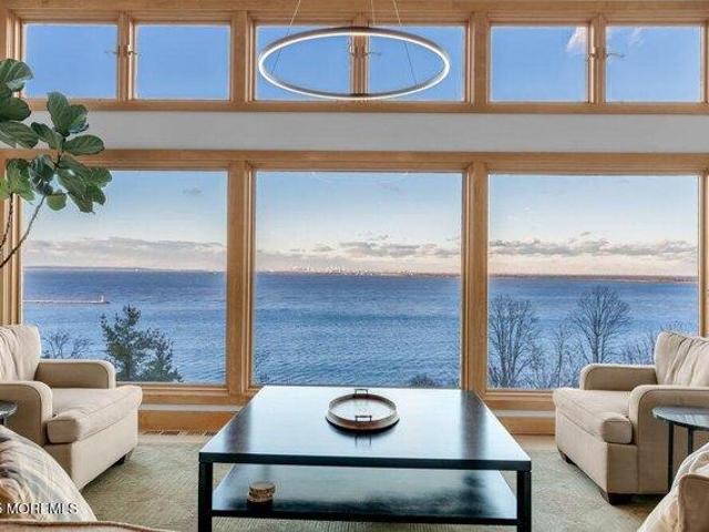4 bedroom, Atlantic Highlands NJ 07716 106036358