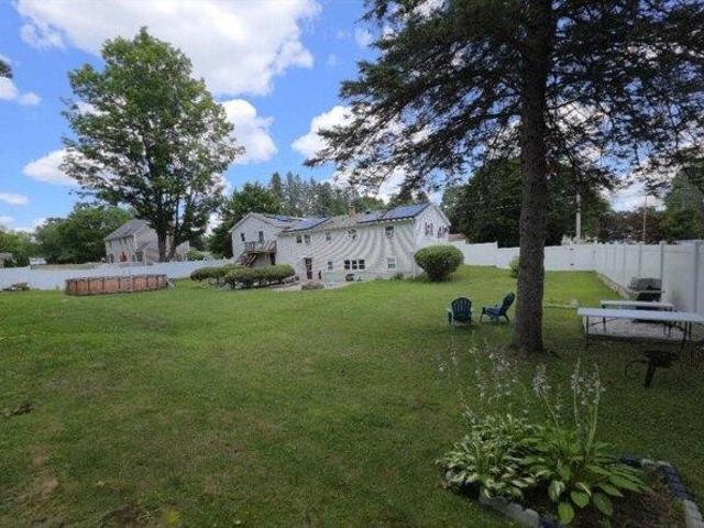 4 bedroom, Auburn MA 01501 105279376