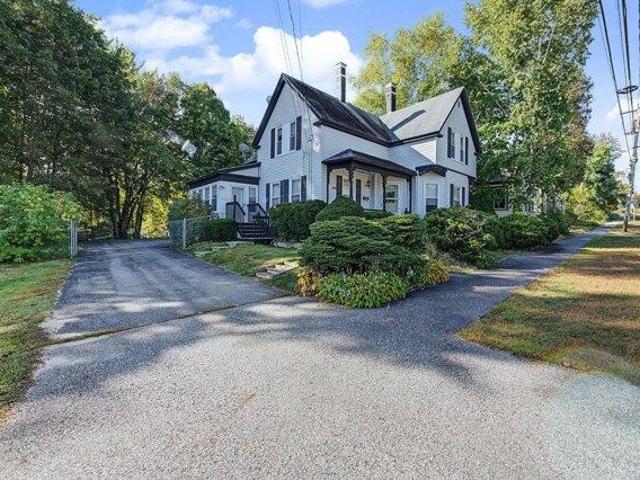 4 bedroom, Auburn ME 04210 105814086