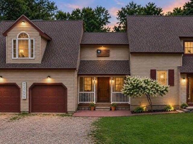 4 bedroom, Auburn NH 03032 105713037