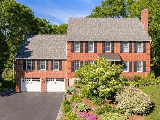4 bedroom, Bourne MA 02562 105401931