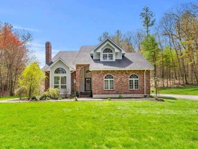 4 bedroom, Boxford MA 01921 105534841