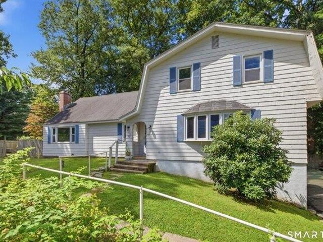 4 bedroom, Bolton CT 06043 105550010