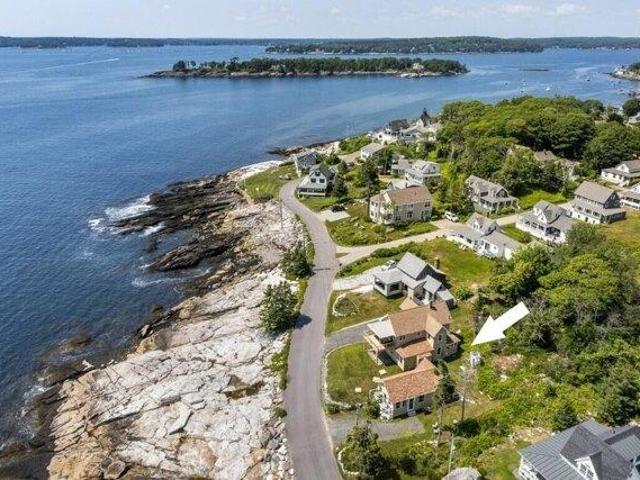4 bedroom, Boothbay ME 04544 105632022