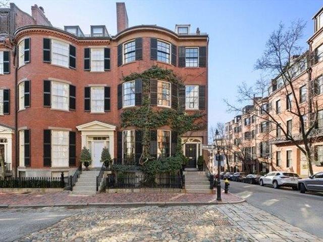 4 bedroom, Boston MA 02108 105562078