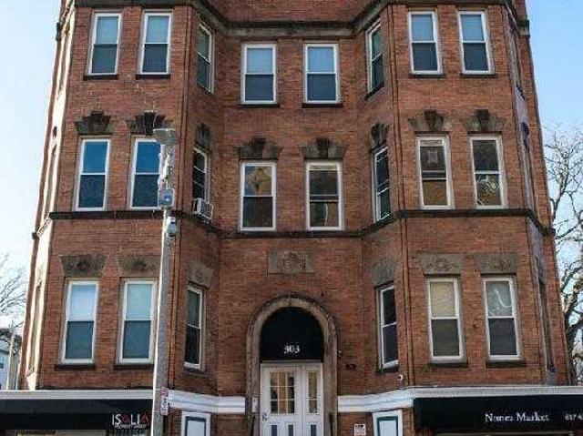 4 bedroom, Boston MA 02119 LS98395902