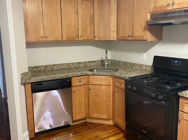 4 bedroom, Boston MA 02119 100918614