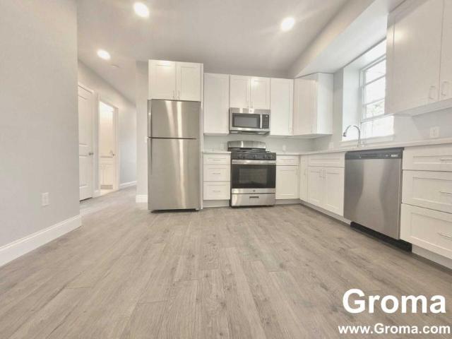 4 bedroom, Boston MA 02119 98395982