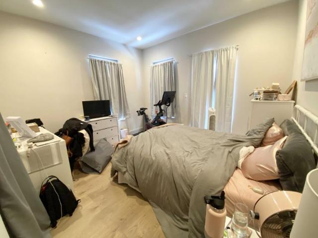 4 bedroom, Boston MA 02125 LS98397377