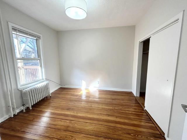 4 bedroom, Boston MA 02125 LS98397387