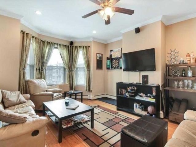 4 bedroom, Boston MA 02127 LS98396078