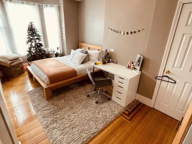4 bedroom, Boston MA 02128 LS98395115