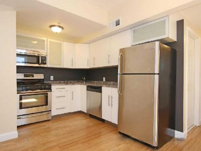 4 bedroom, Boston MA 02128 LS98395150