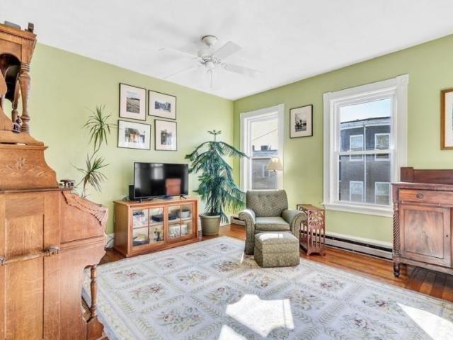 4 bedroom, Boston MA 02120 LS98273108