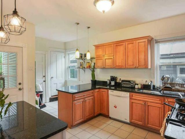 4 bedroom, Boston MA 02120 101586933