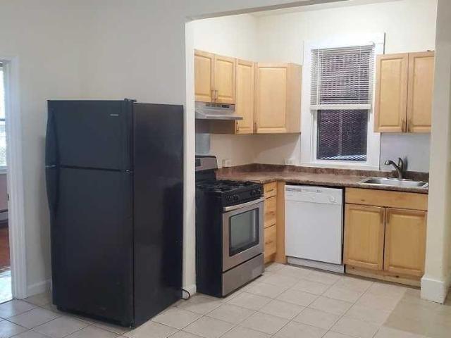 4 bedroom, Boston MA 02121 98396263