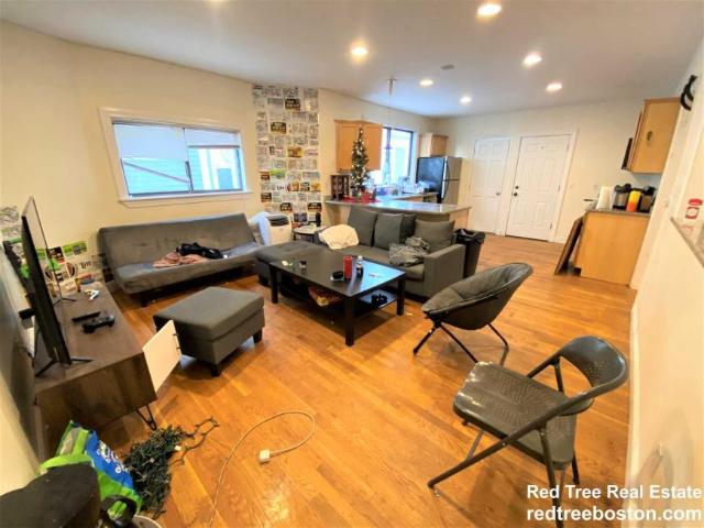 4 bedroom, Boston MA 02134 LS98395575