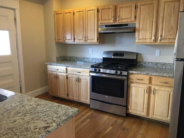 4 bedroom, Boston MA 02134 98394694