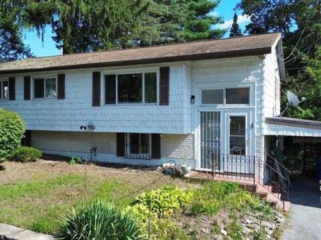 4 bedroom, Boston MA 02136 105427258
