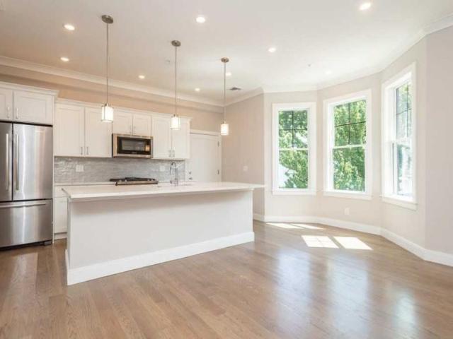 4 bedroom, Boston MA 02130 LS98395416