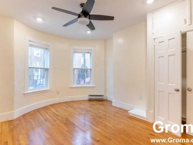 4 bedroom, Boston MA 02130 LS98395931