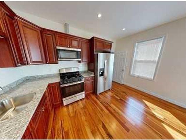 4 bedroom, Boston MA 02130 LS98395193