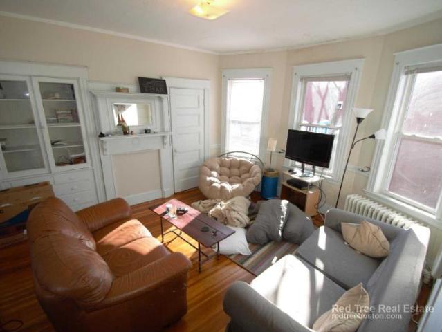 4 bedroom, Boston MA 02130 98395128