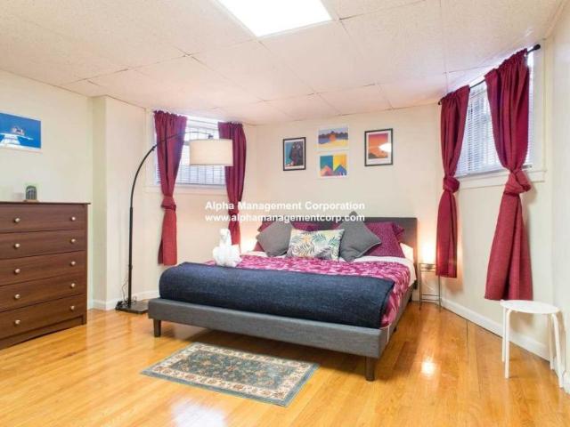 4 bedroom, Boston MA 02215 LS98395755